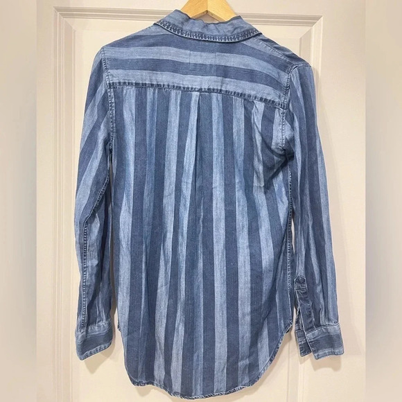 Rails Carter Indigo Block Stripe Button Down Shirt XS - Picture 3 of 4